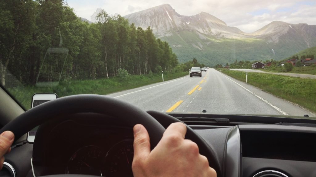 Taxi Travel in Bhutan: Hidden Treasures You Can Explore with a Local Driver