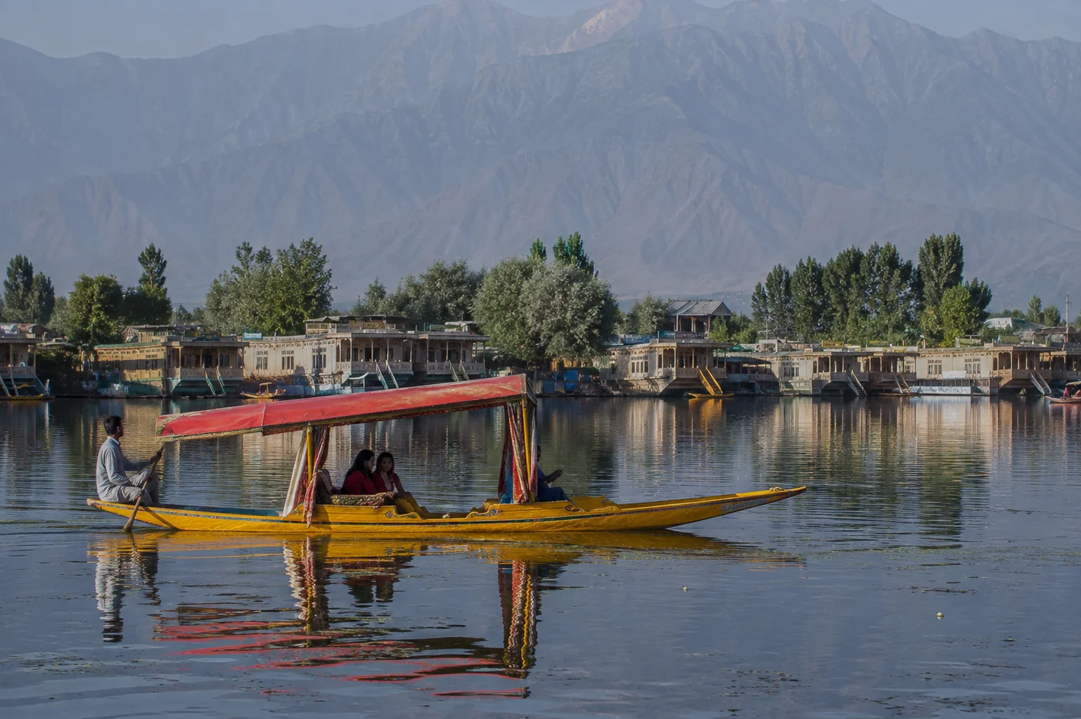 Dal Lake, Srinagar