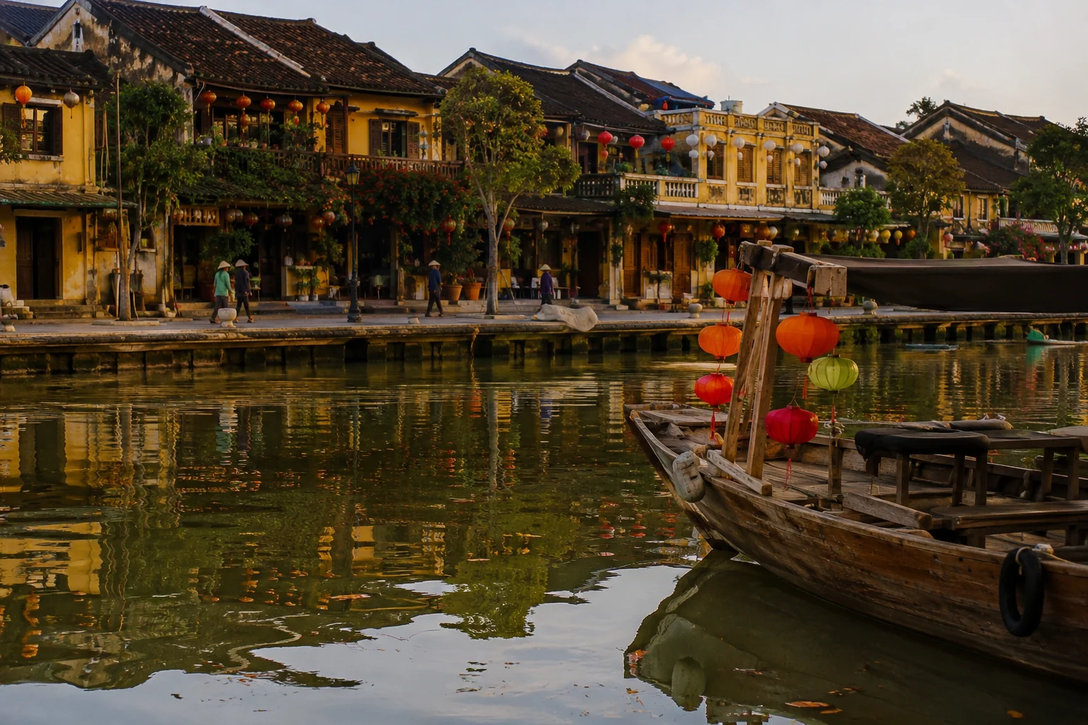 Lantern-lit streets of Hoi An, Vietnam