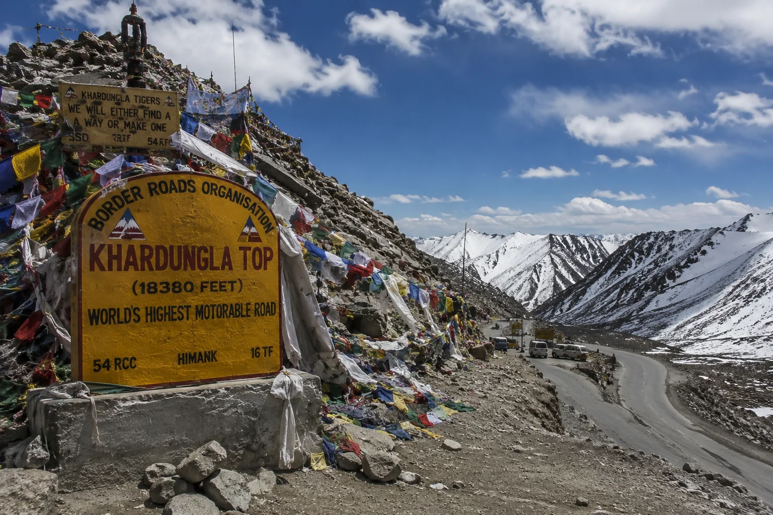 Khardung La pass, Ladakh